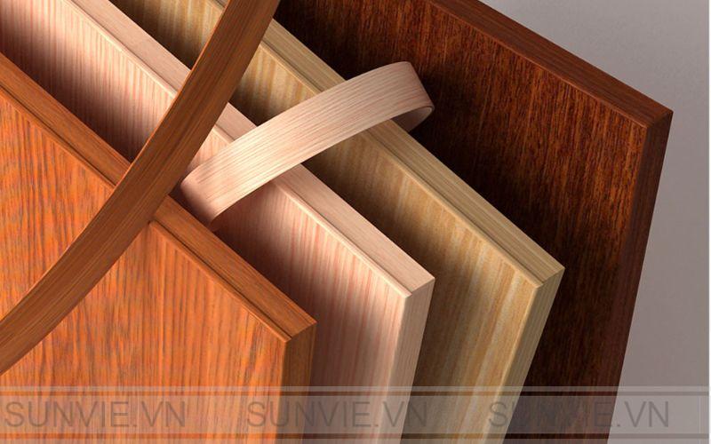 Melamine có độ bền cao và có khả năng chống lại các vấn đề về độ ẩm, nhiệt độ
