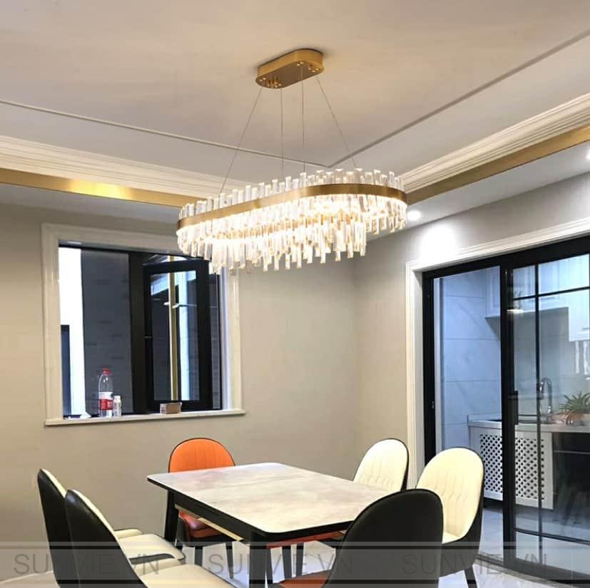 Đèn thả phòng ăn mang đến không gian ấm cúng và hài hòa