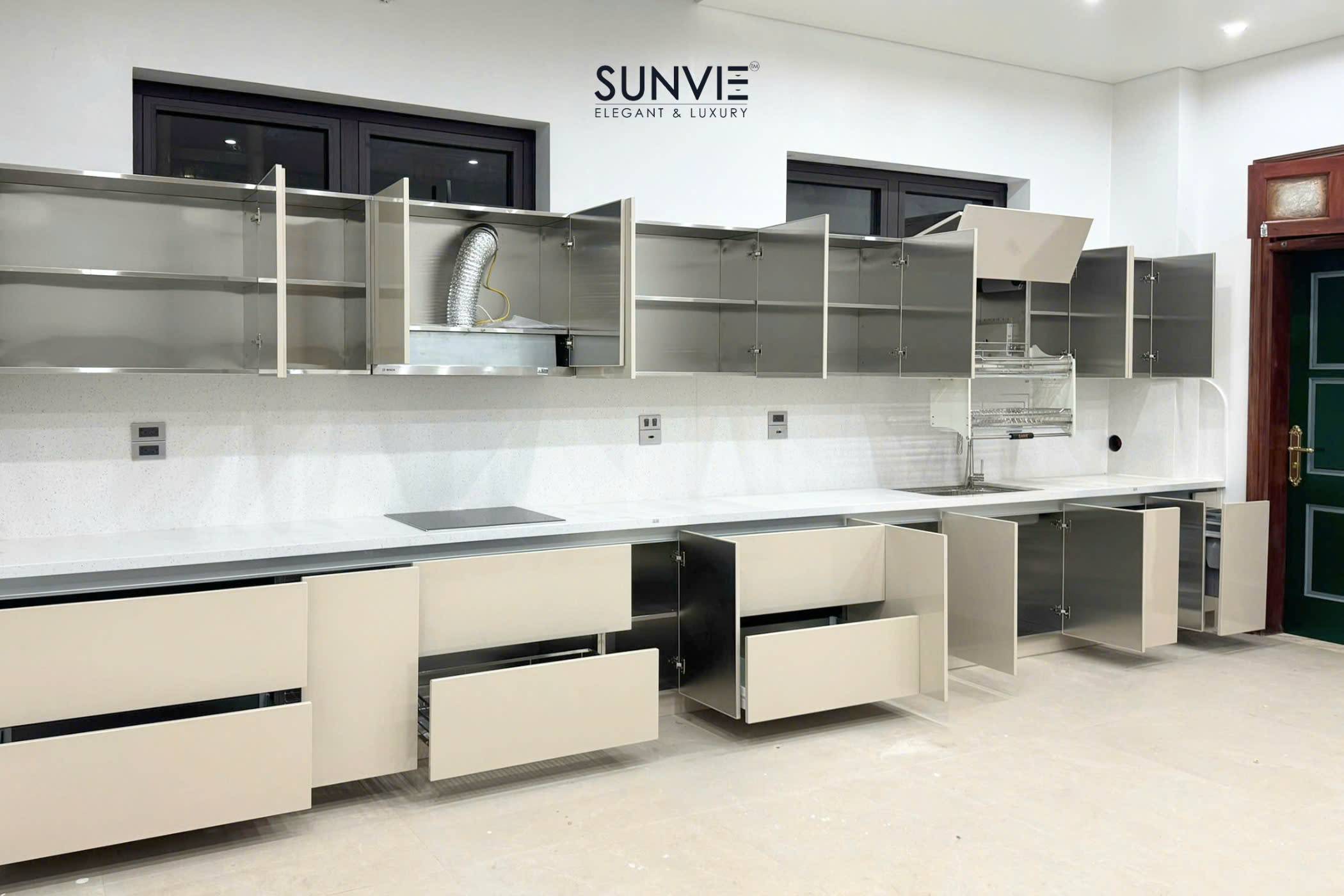 Tủ bếp inox a Tuấn Hưng Yên 1